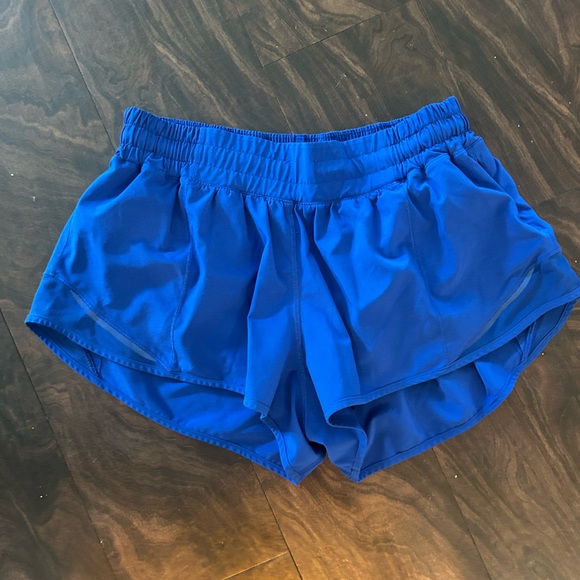 lululemon athletica Pants - Lululemon hotty hot 2.5